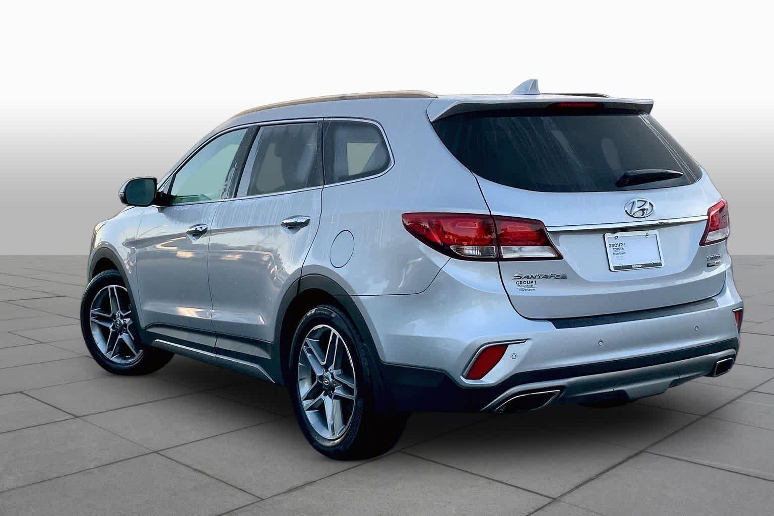 Used 2017 Circuit Silver Hyundai Limited Ultimate image 12