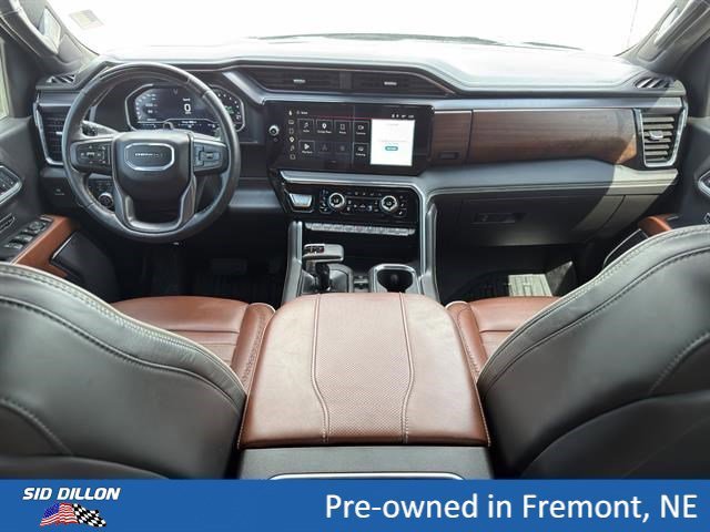 Used 2024 Onyx Black GMC Denali Ultimate image 10