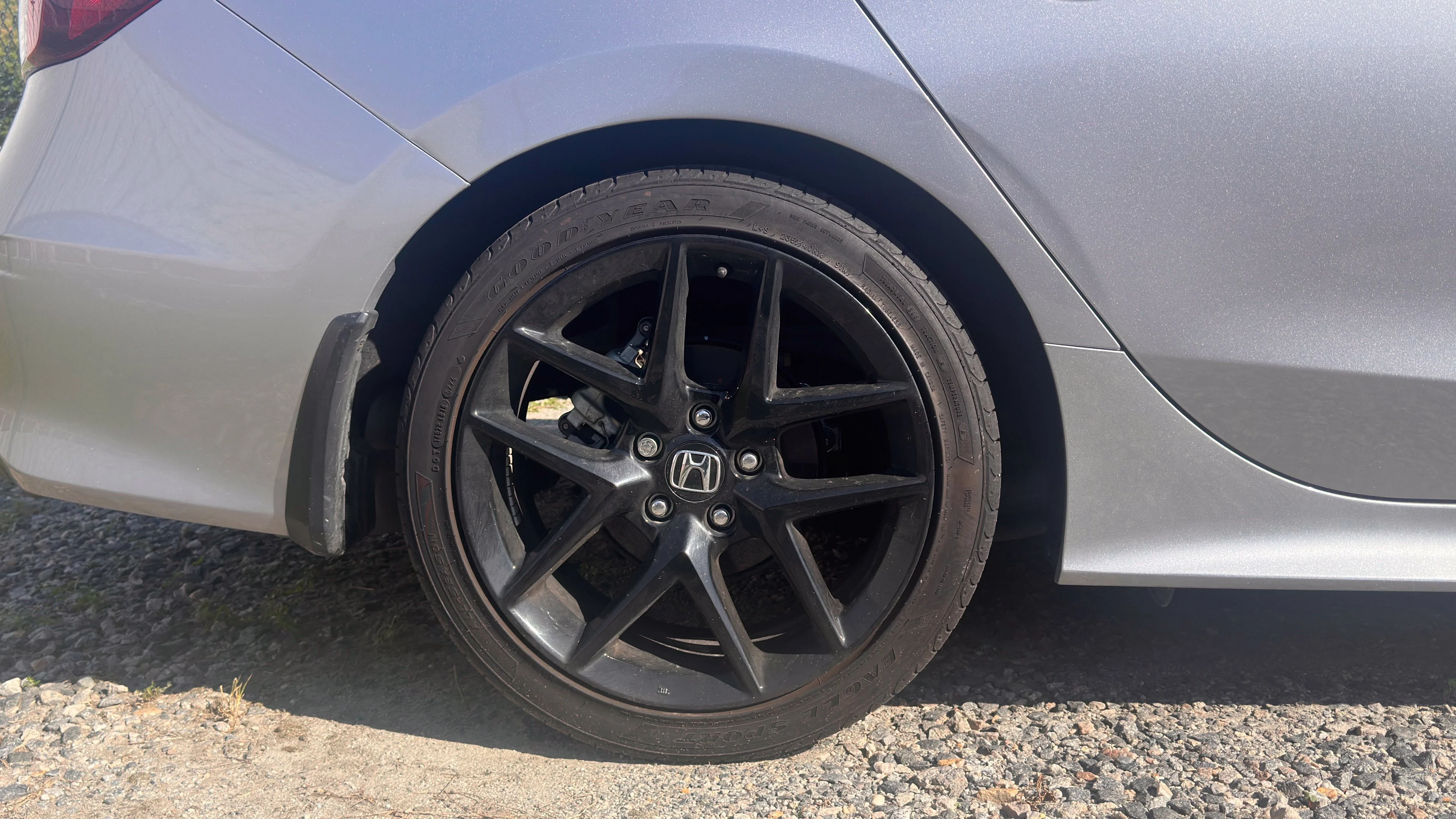 Used 2025 Solar Silver Metallic Honda Sport image 8