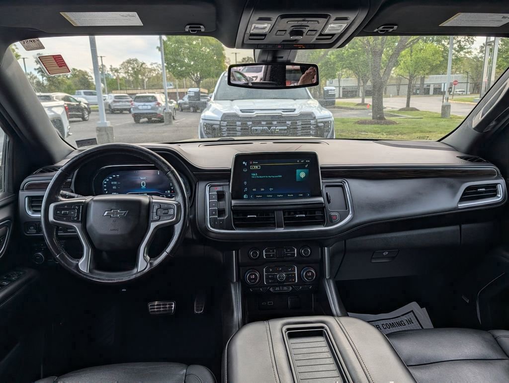 Used 2022 Black Chevrolet Z71 image 10