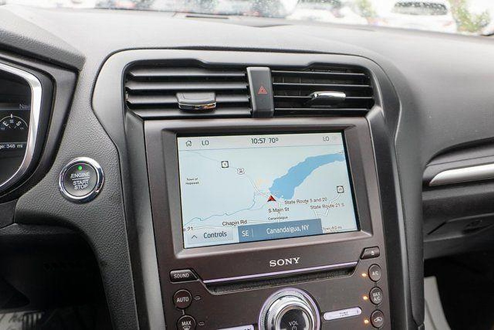 Used 2020 Agate Black Metallic Ford Plug-In Hybrid Titanium image 25