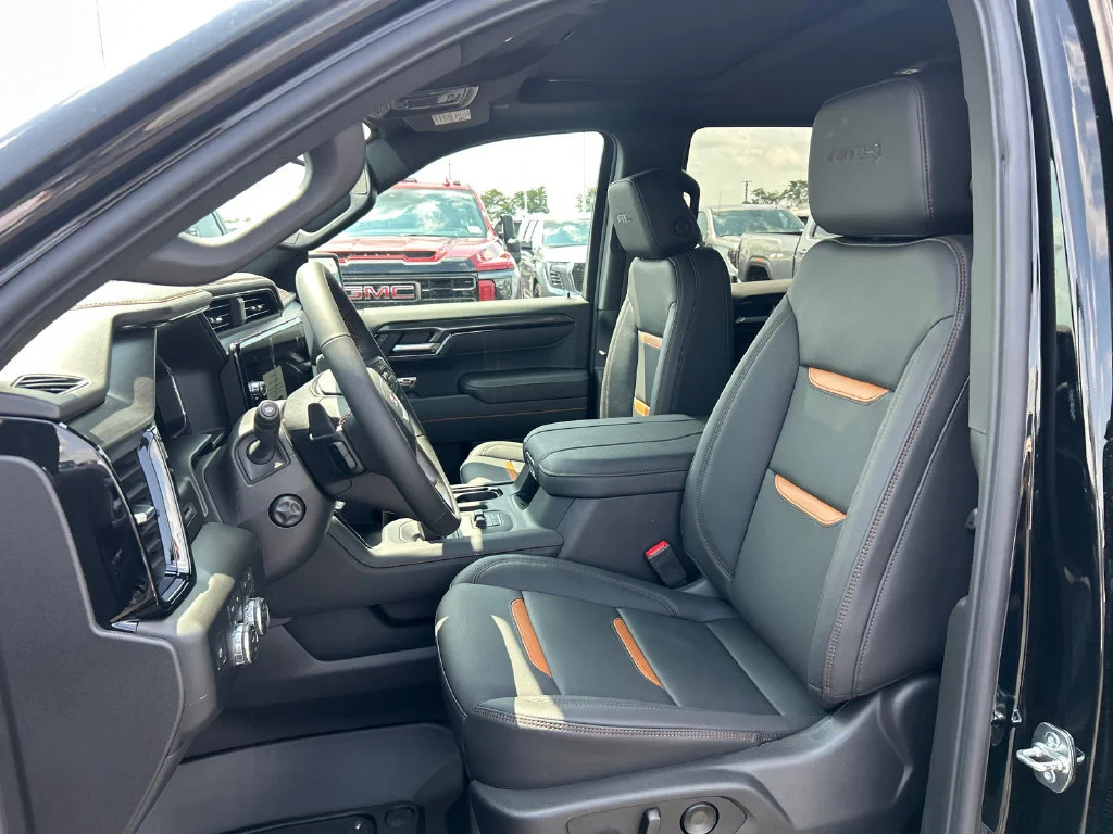 2026 GMC Sierra 1500 AT4 - Photo 17