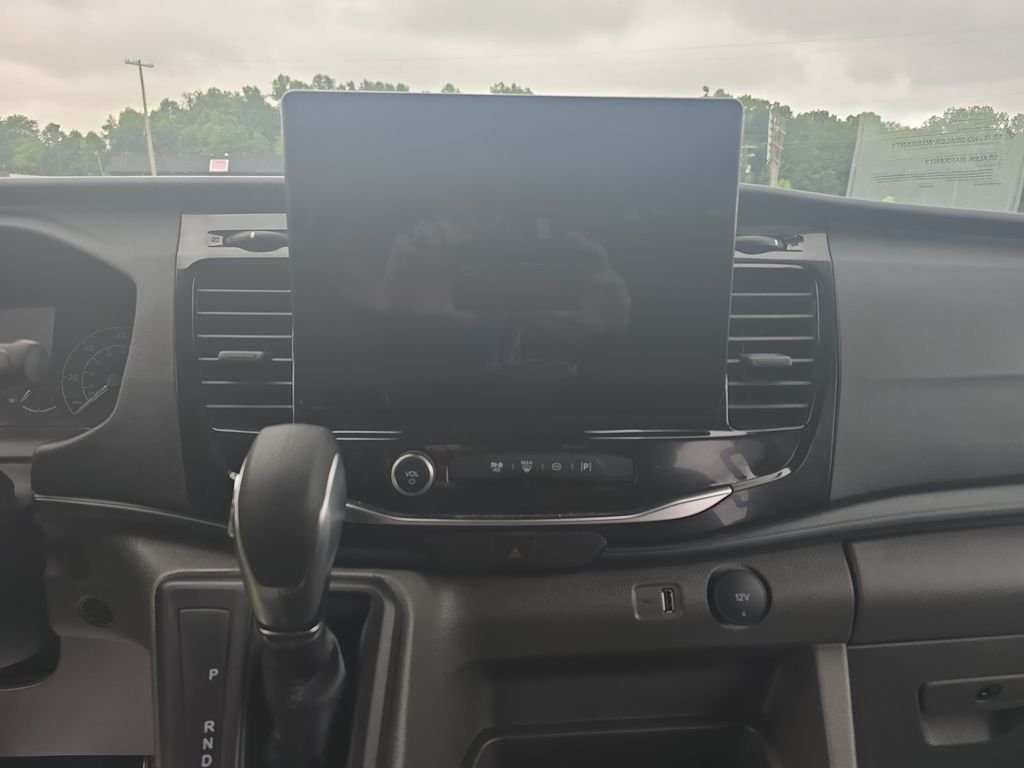 Used 2024 White Ford XLT image 18