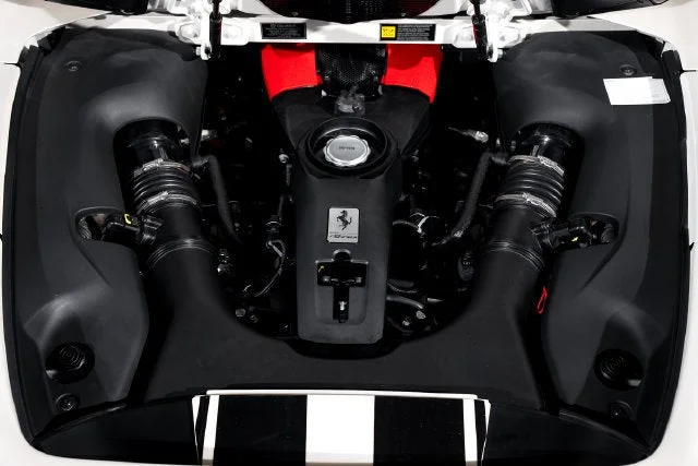Certified Used 2021 Bianco Fuji Ferrari  image 9