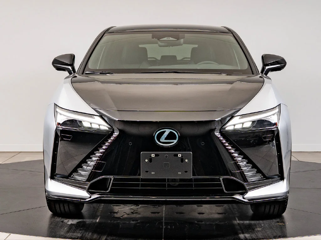 New 2026 Onyx Black Lexus 550e F Sport image 2