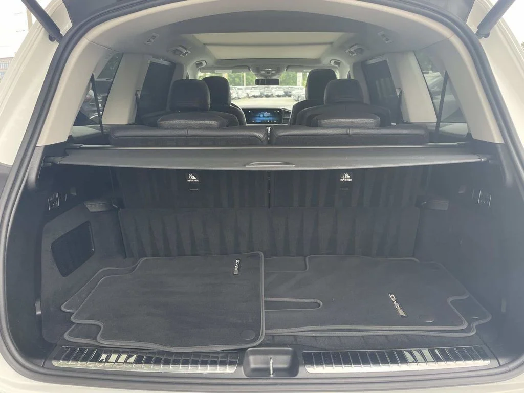 Used 2020  Mercedes-Benz GLS 580 image 8