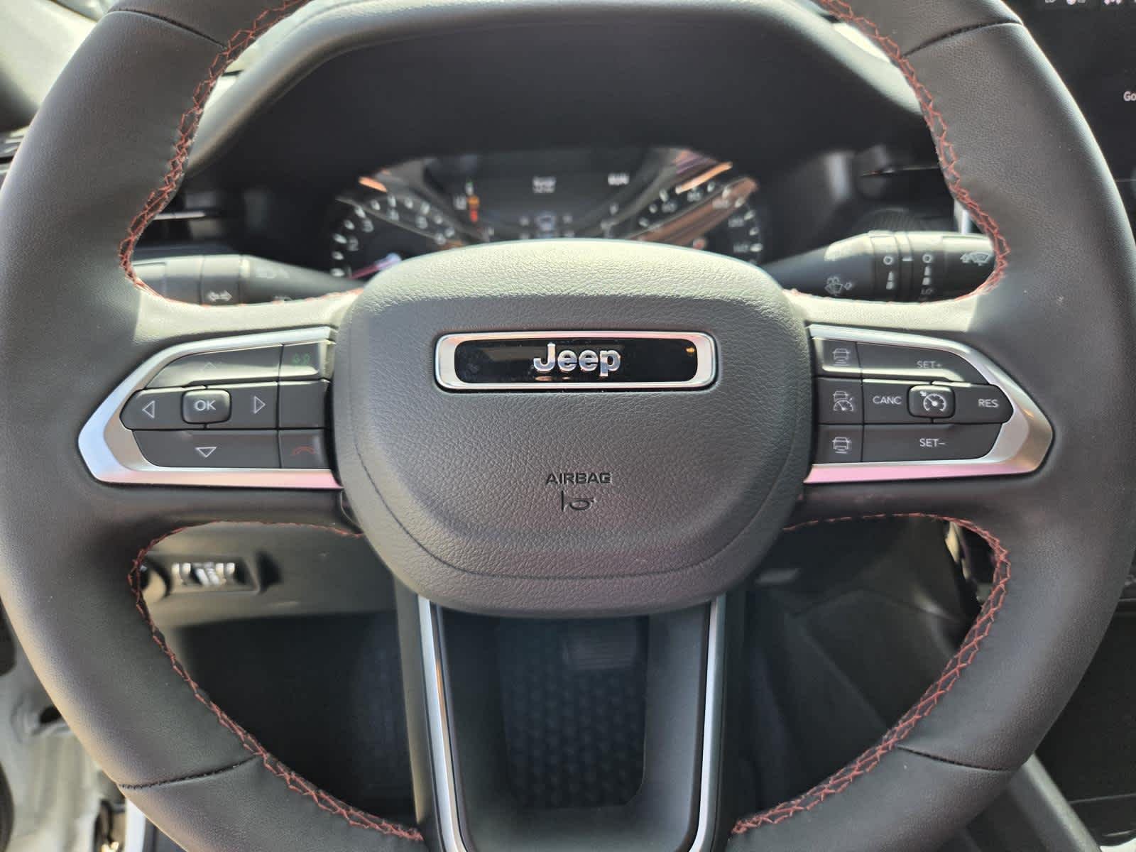 New 2026 Bright White Clearcoat Jeep Trailhawk image 16