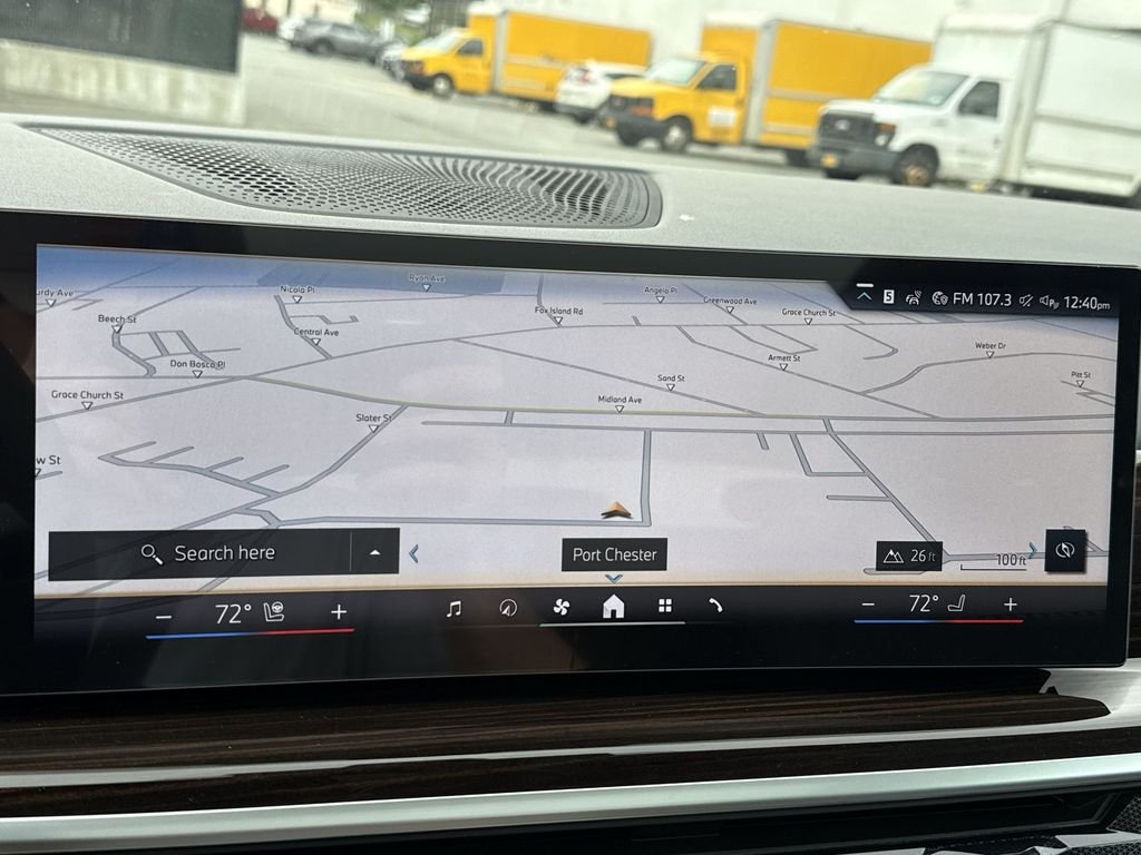 New 2026 Green Metallic BMW xDrive40i image 18