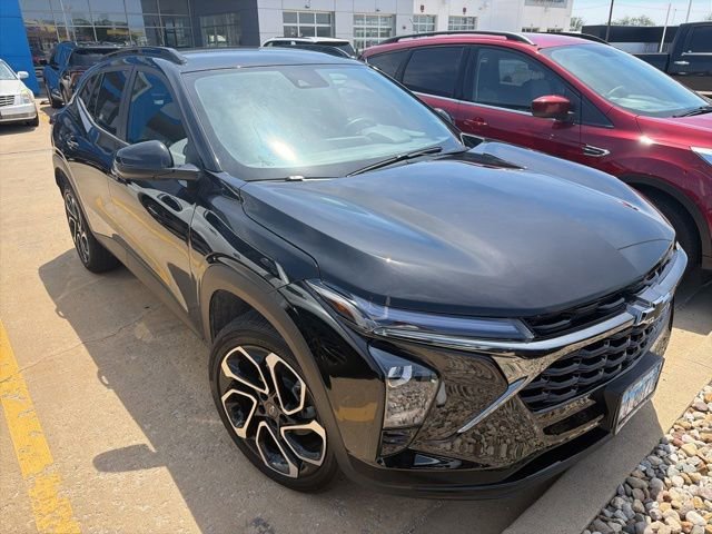 2025 Chevrolet Trax 2RS's photo