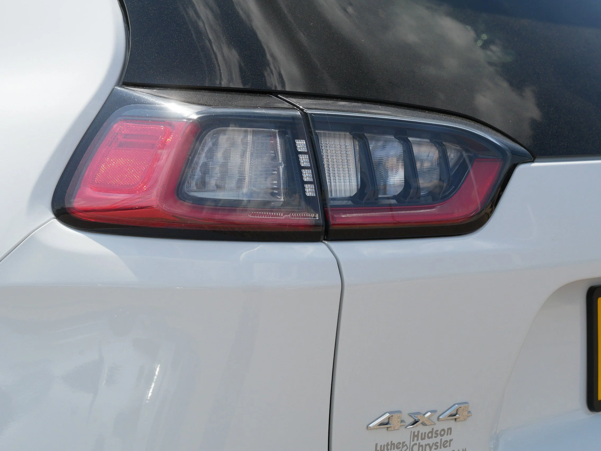 Used 2021 Bright White Clearcoat Jeep Limited image 17