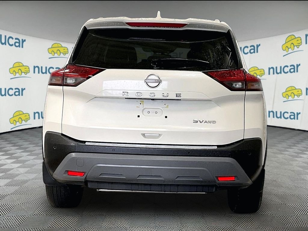 Used 2023 White Nissan SV image 5