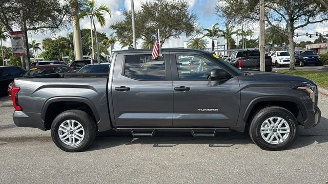 2024 Toyota Tundra SR5 - Photo 10