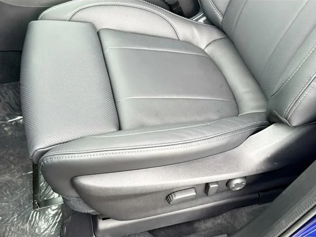 New 2026 SAPPHIRE BLUE PEARL Subaru Limited 7-Passenger image 24