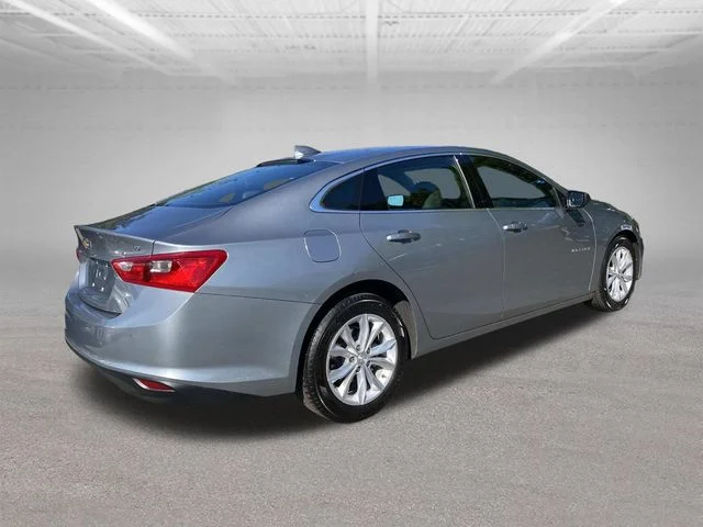 Used 2024 Gray Chevrolet LT image 28