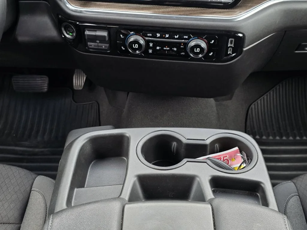 Used 2025 Black Chevrolet LT image 20
