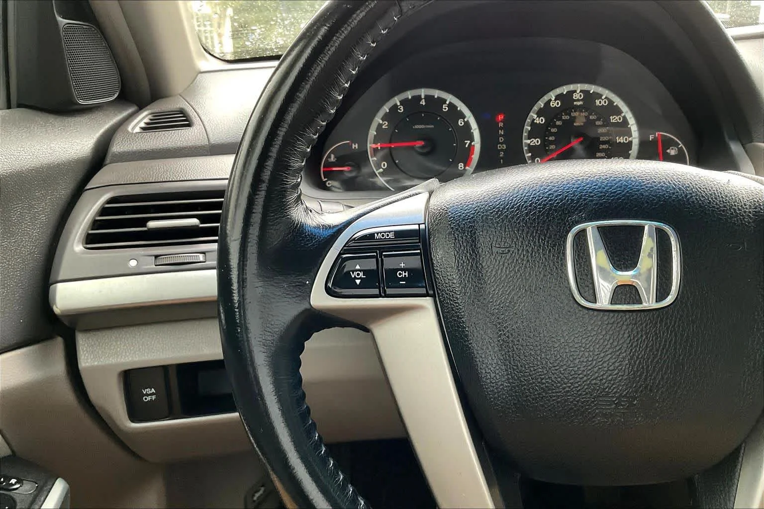 Used 2009 Polished Metal Metallic Honda EX-L image 23