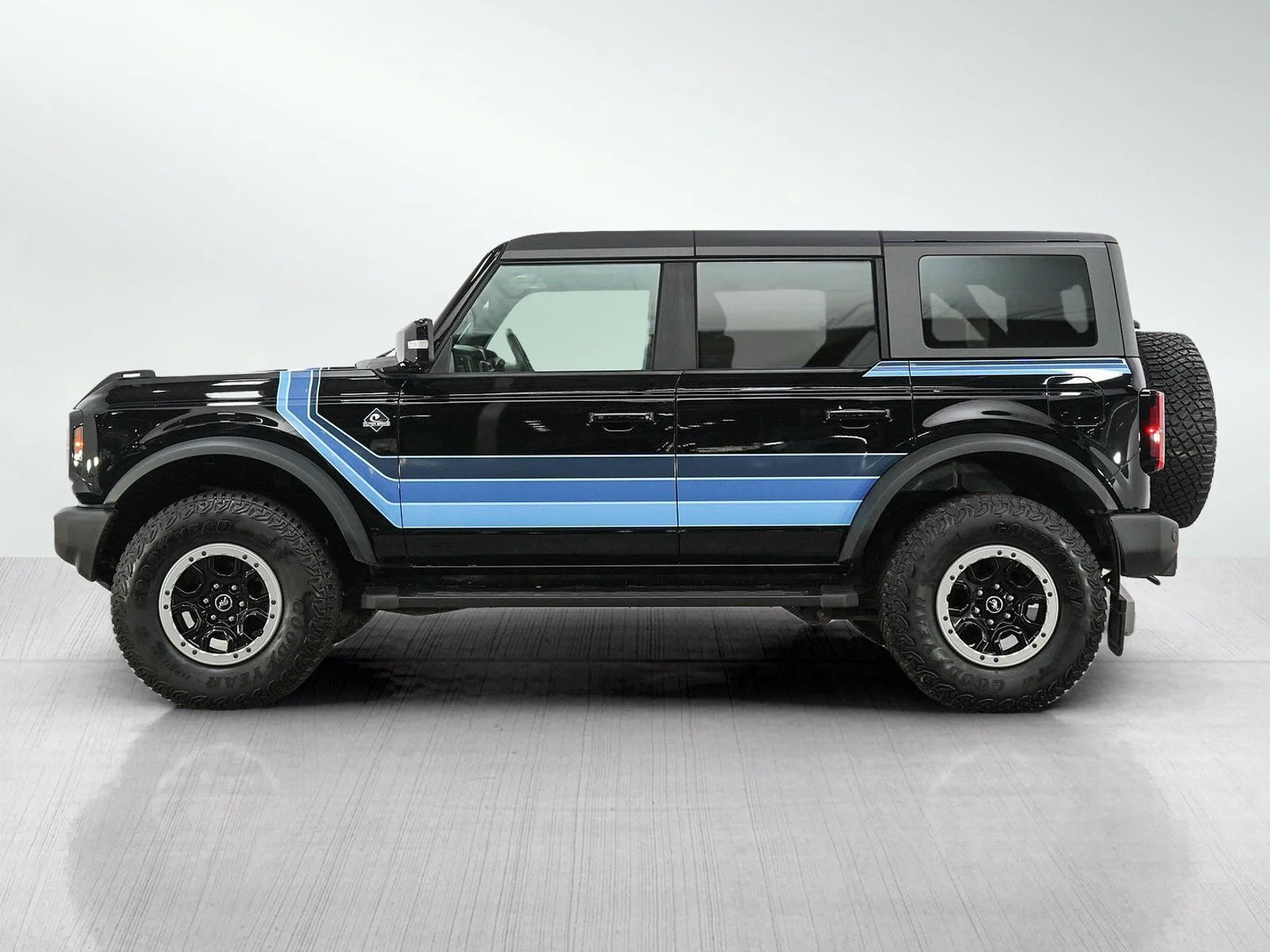 Used 2023 Ford Bronco Outer Banks with VIN 1FMEE5DP4PLB27866 for sale in Eden Prairie, Minnesota