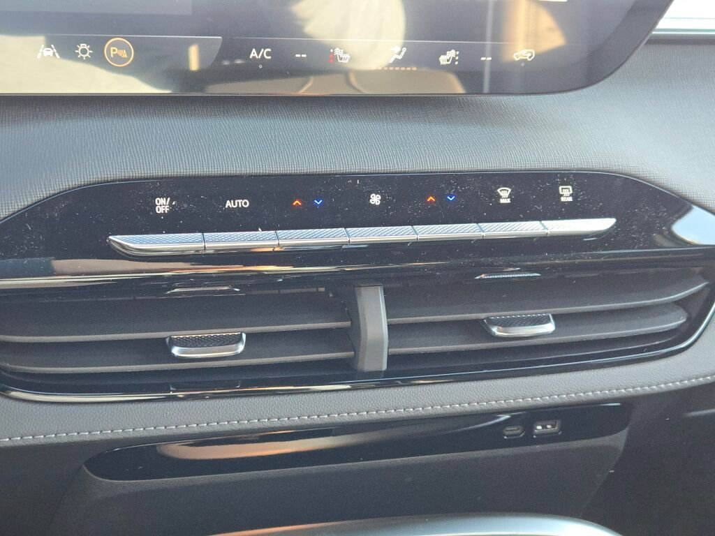 2026 Buick Enclave Sport Touring - Photo 31
