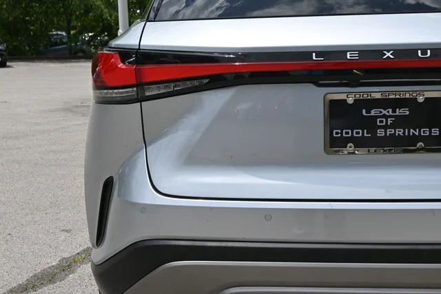 Certified Used 2023 IRIDIUM Lexus 350 image 5
