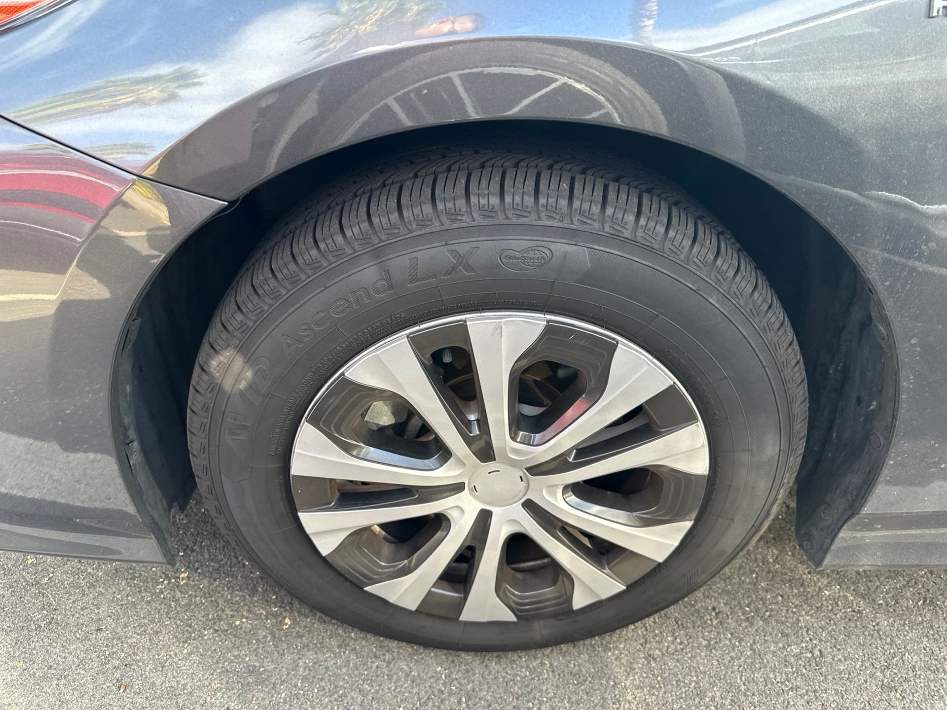 Used 2022 Gray Toyota LE image 3