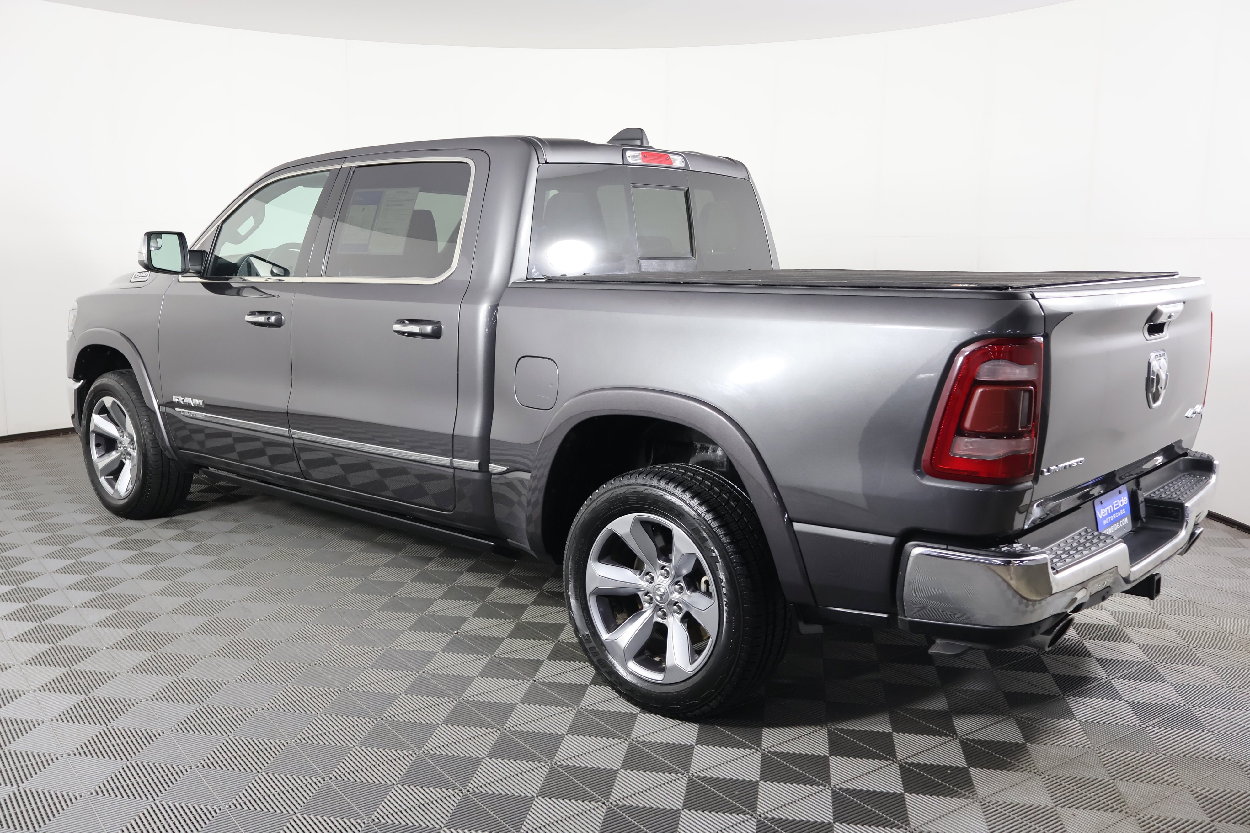 2022 RAM Ram 1500 Pickup Limited - Photo 8
