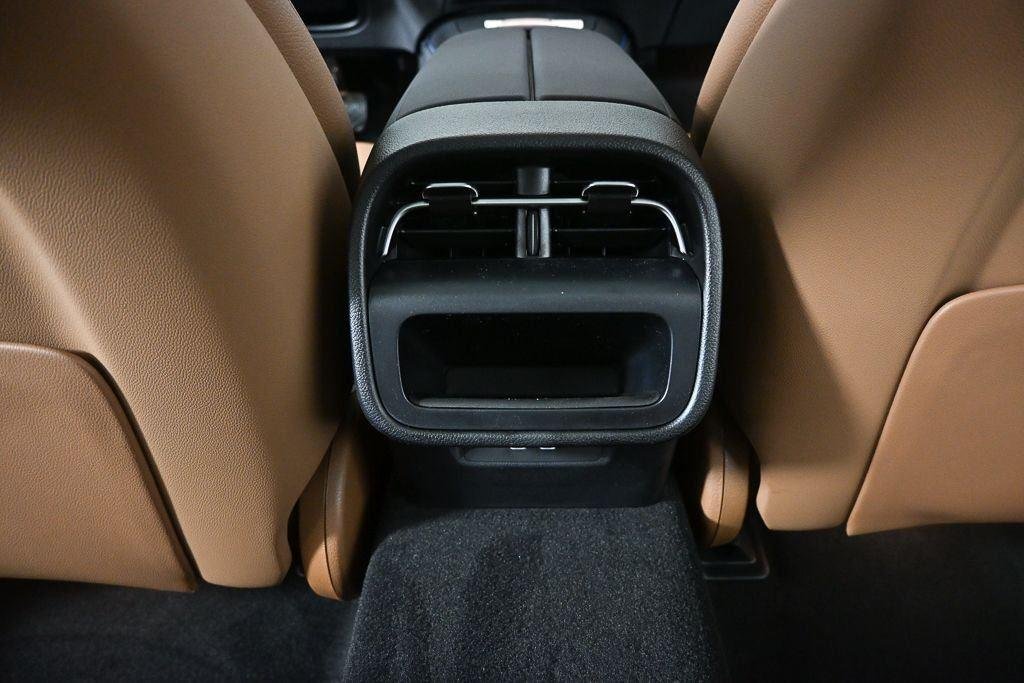 New 2026 Obsidian Black Metallic Mercedes-Benz E 350 image 18