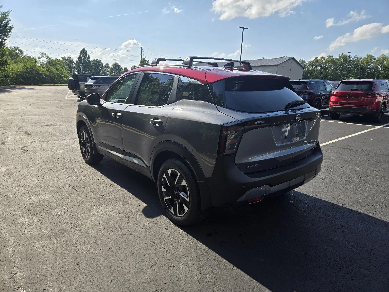 New 2026 Gun Metallic/Scarlet Ember Tintcoat Nissan SV image 6