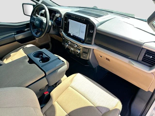 Used 2023 White Ford XLT image 27