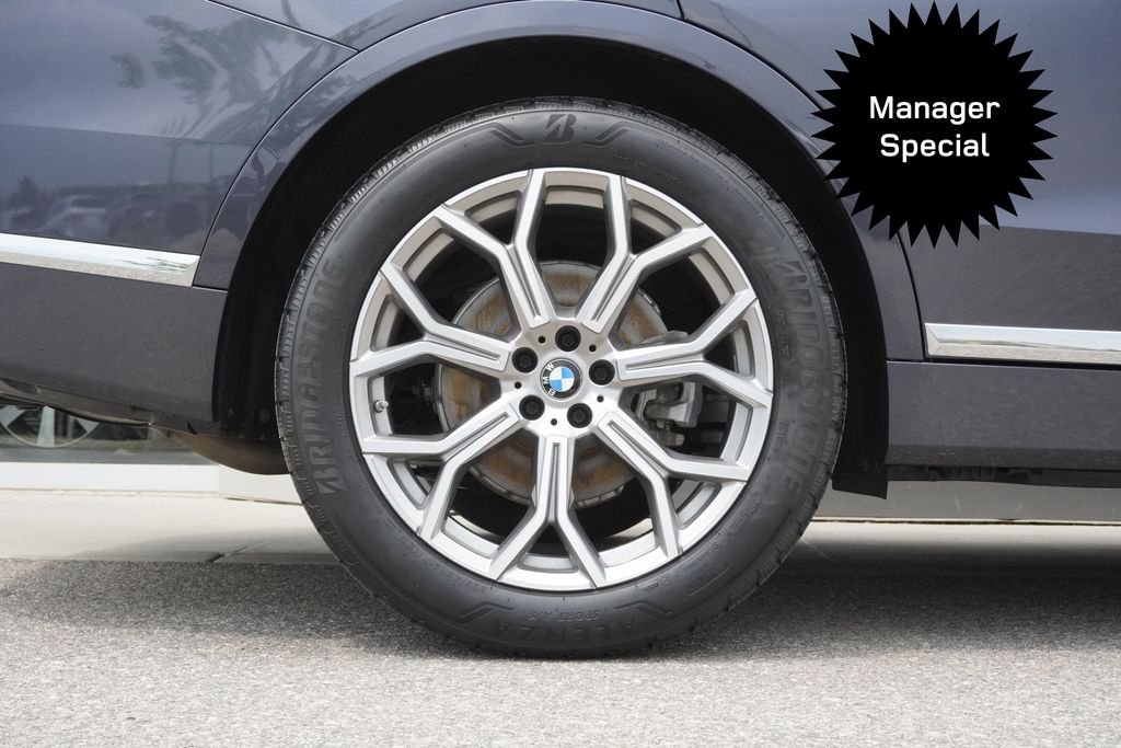Used 2020 Gray BMW xDrive40i image 33
