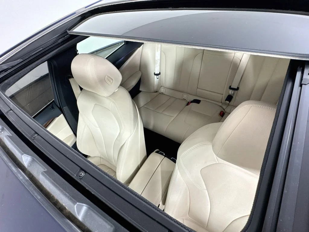 Used 2020 Blue BMW 530i xDrive image 22