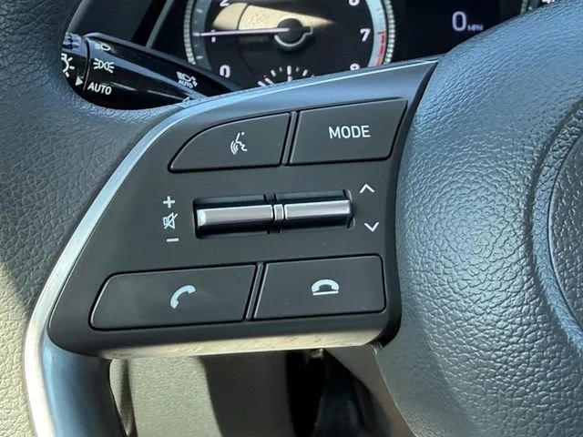 2023 Hyundai Sonata SE - Photo 13