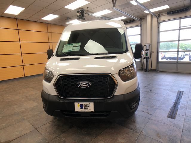 New 2026 Oxford White Ford T250 image 2