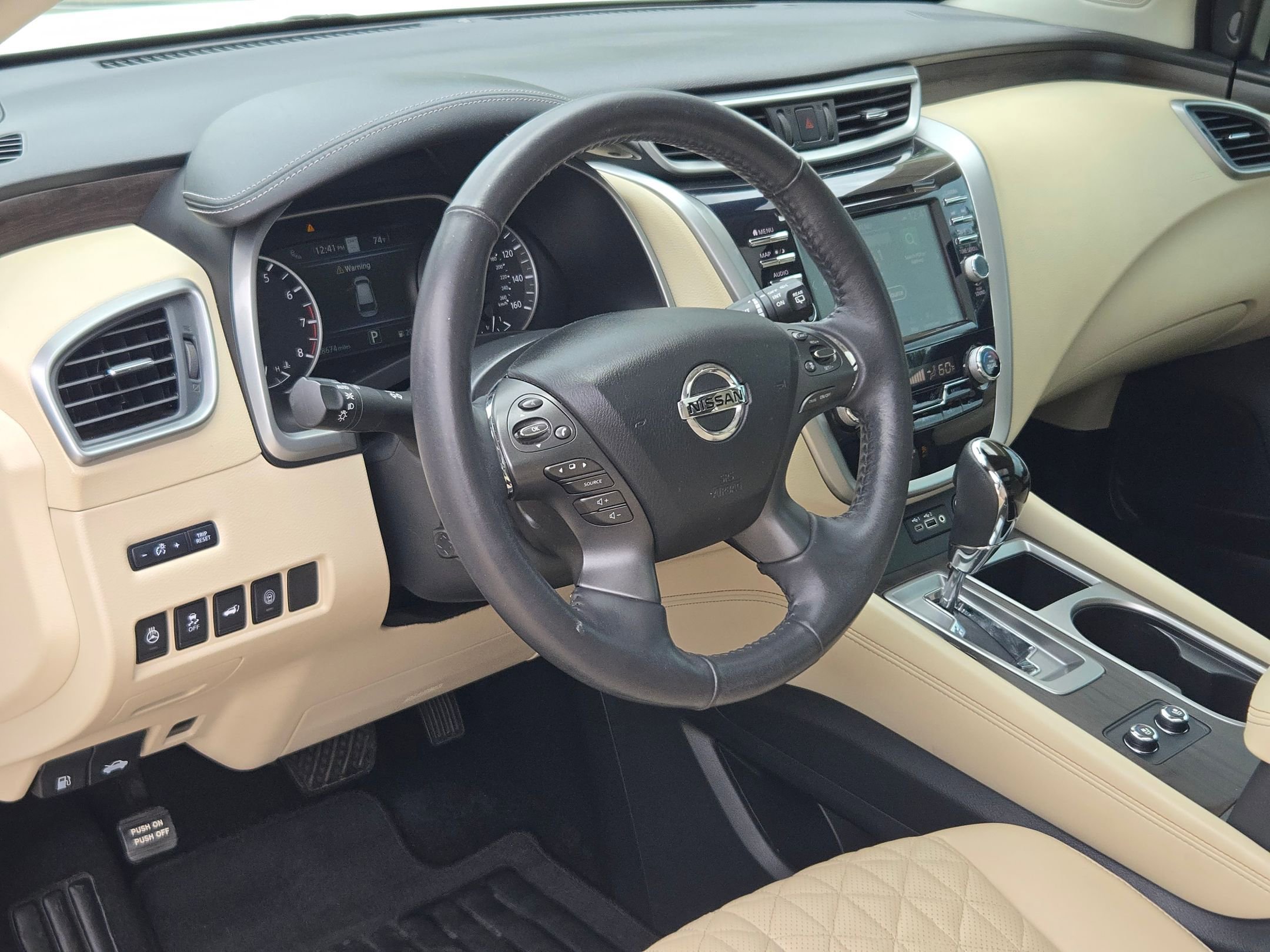 Used 2022 Pearl White Tricoat Nissan Platinum image 11