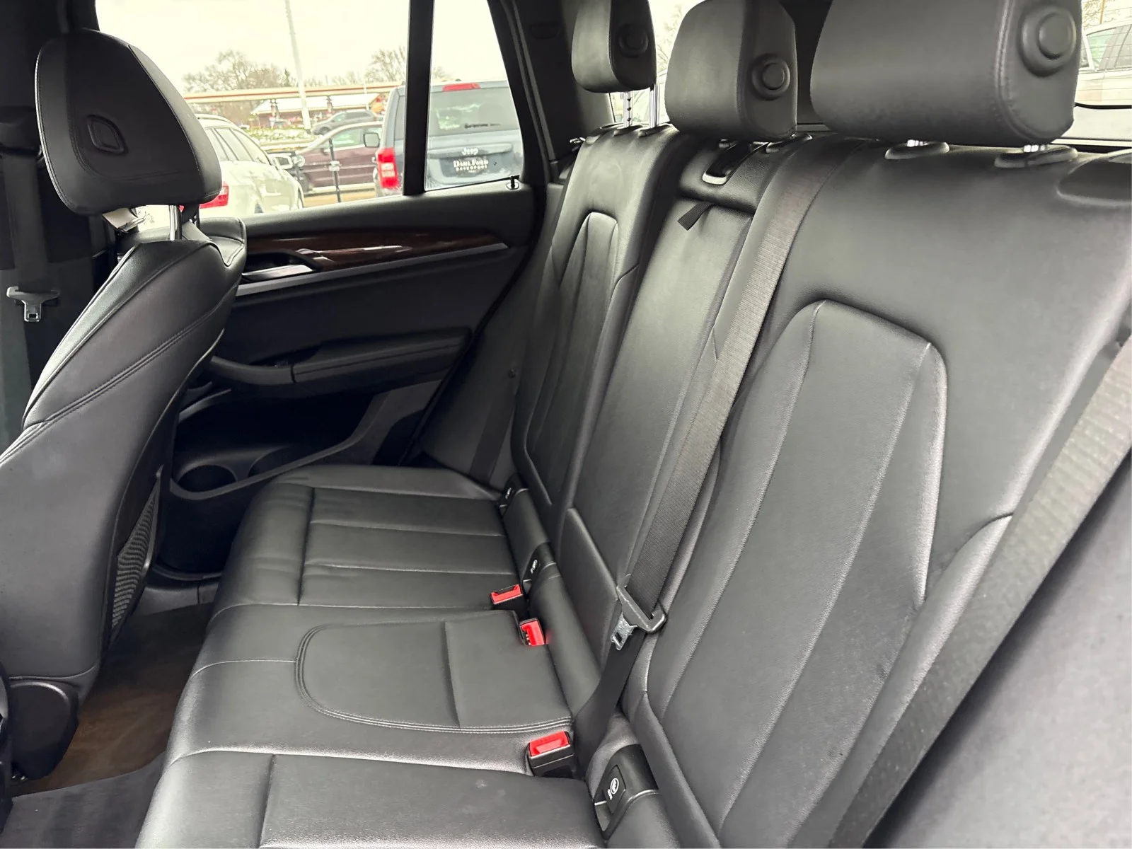 Used 2020 Glacier Silver Metallic BMW xDrive30i image 10