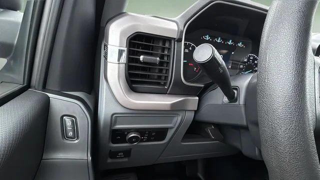 Used 2023 White Ford XL image 21