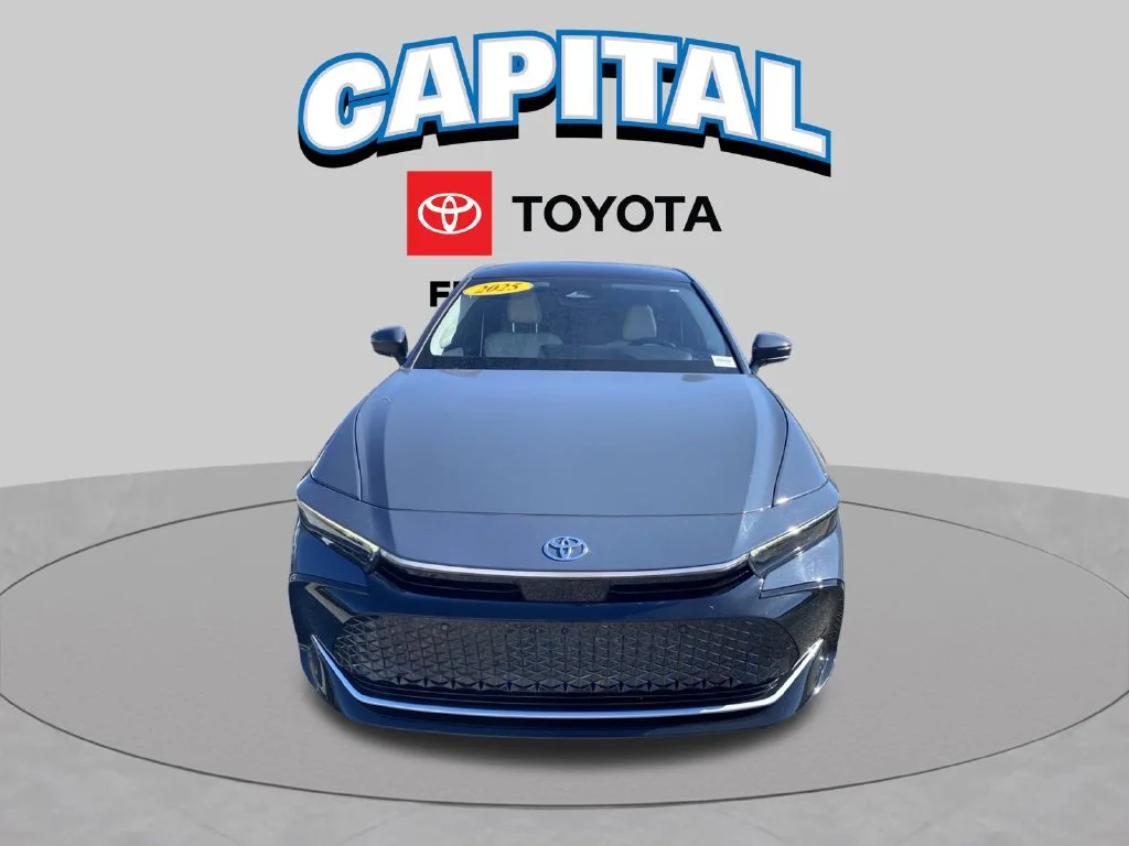 Used 2025 White Toyota Limited image 20