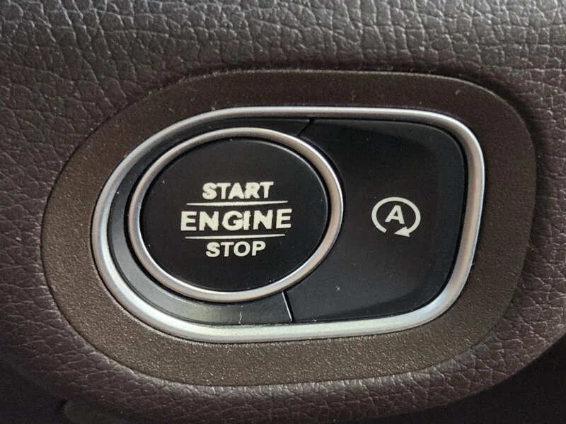Used 2020 Polar White MERCEDES-BENZ GLE 350 4MATIC® SUV image 32