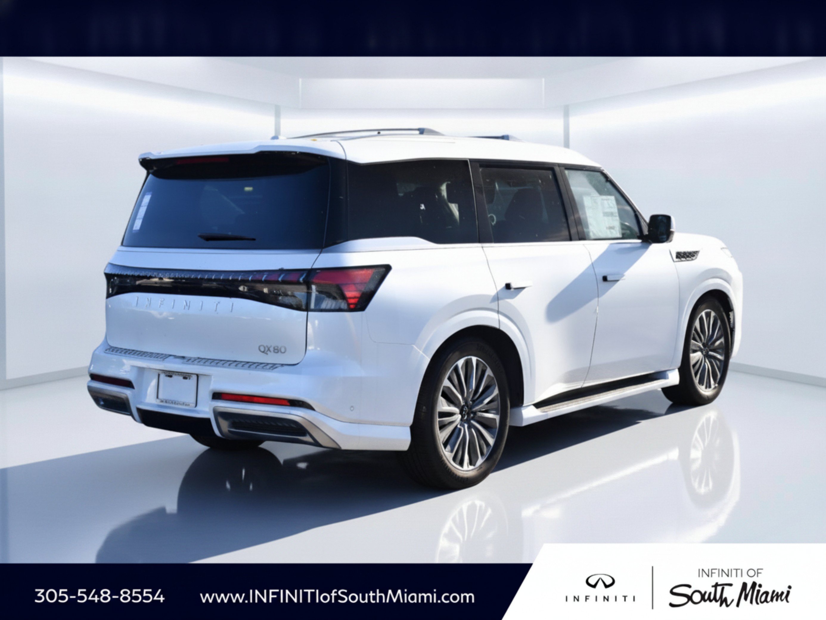 New 2027 RADIANT WHITE INFINITI Luxe 2WD image 4