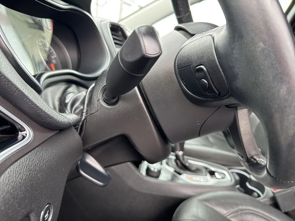Used 2019 Black Jeep Limited image 49