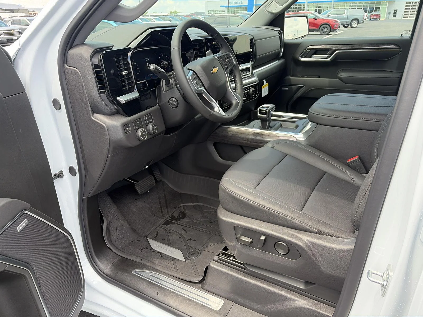 New 2026 Polar White Tricoat Chevrolet LTZ image 21