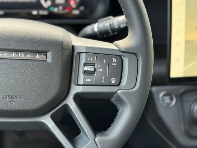 New 2026 Santorini Black Land Rover X-Dynamic SE image 24