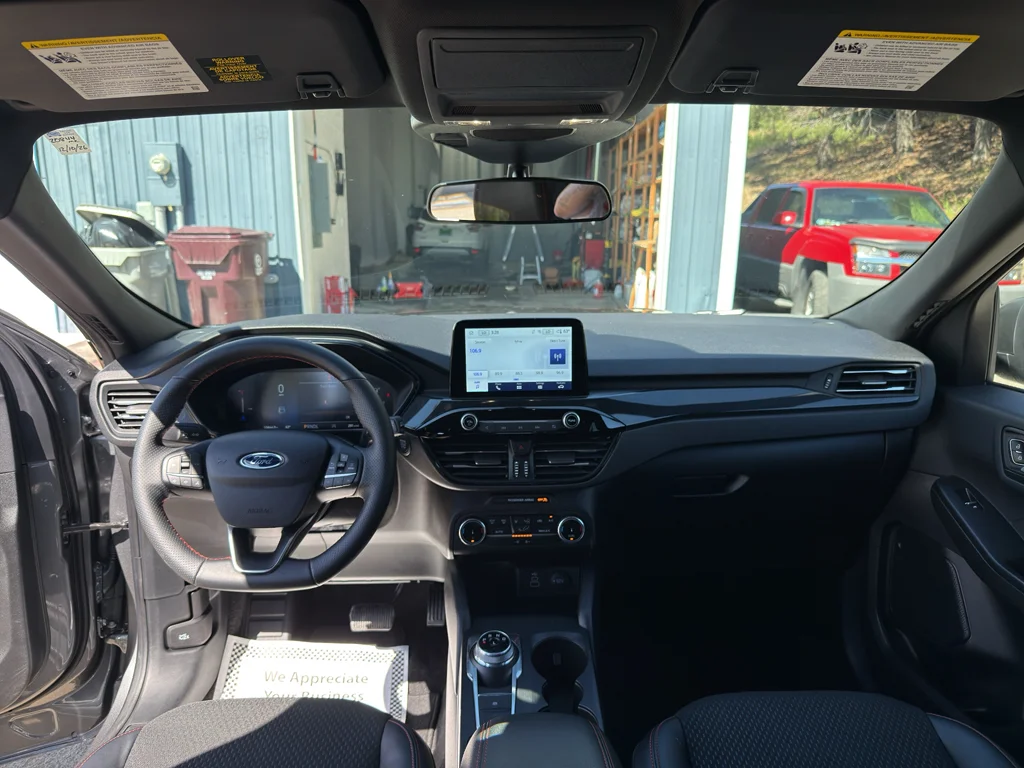 2025 Ford Escape ST-Line - Photo 20