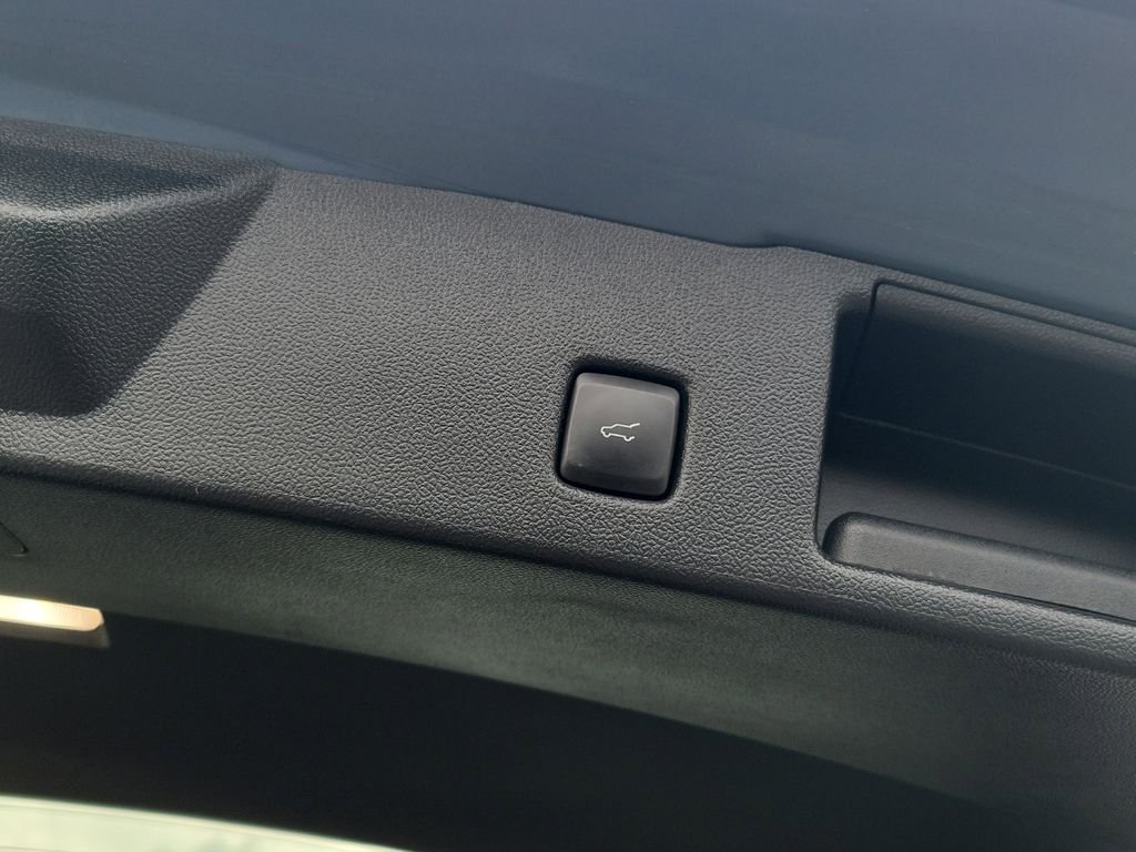 Certified Used 2023 Vapor Blue Ford Platinum image 8