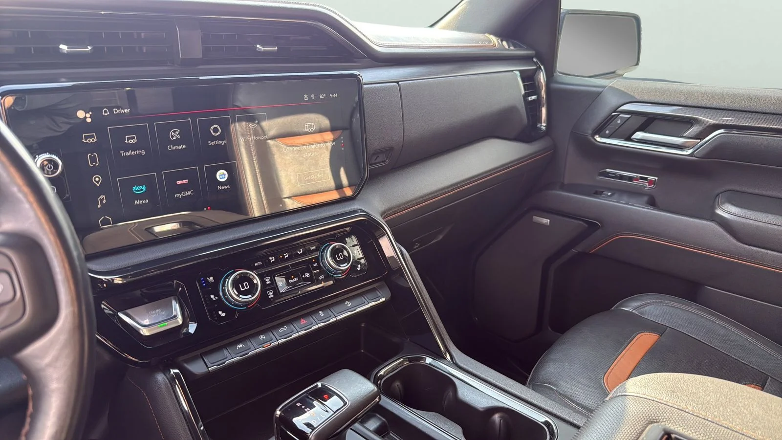 Used 2022 Blue GMC AT4 image 19