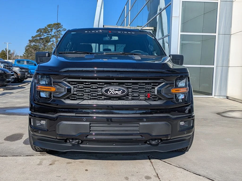 New 2026 Agate Black Metallic Ford XLT image 8
