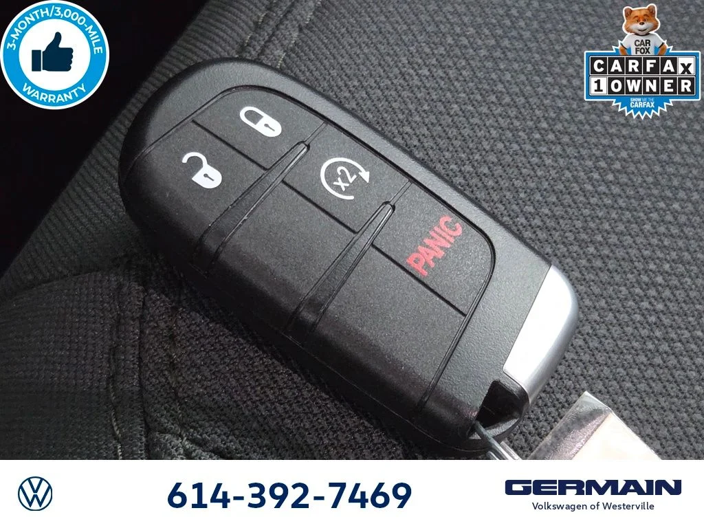 Used 2022 White Jeep Unlimited Sport S image 29