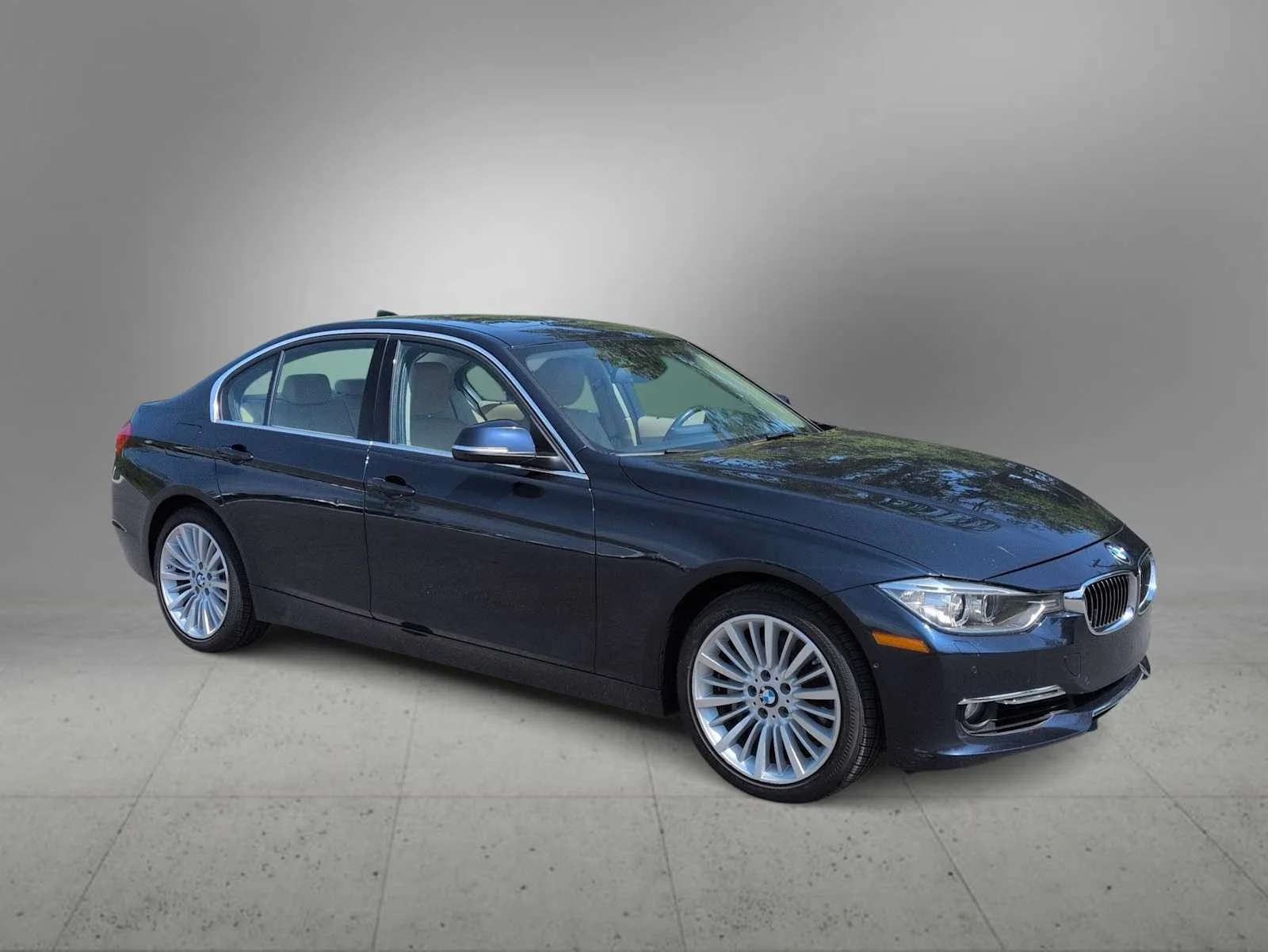 Used 2013 Imperial Blue Metallic BMW 335i xDrive image 2