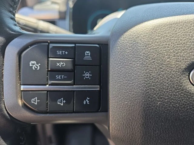 Used 2021 Blue Ford Lariat image 17