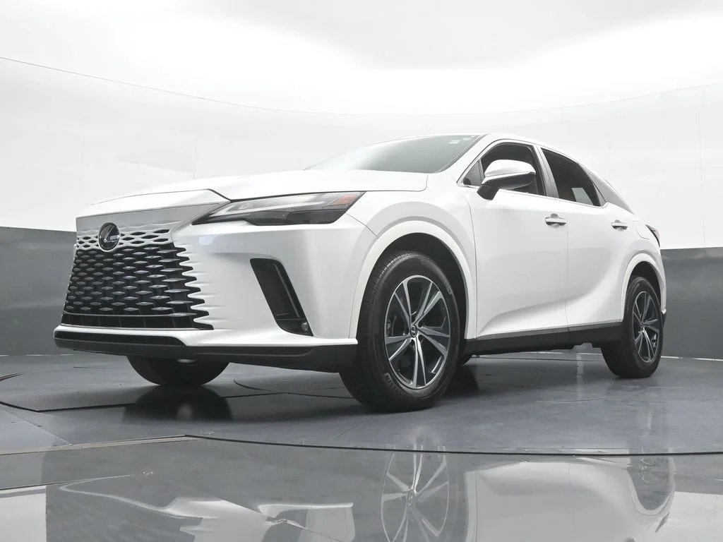 Used 2025 White Pearl Lexus 350 image 55