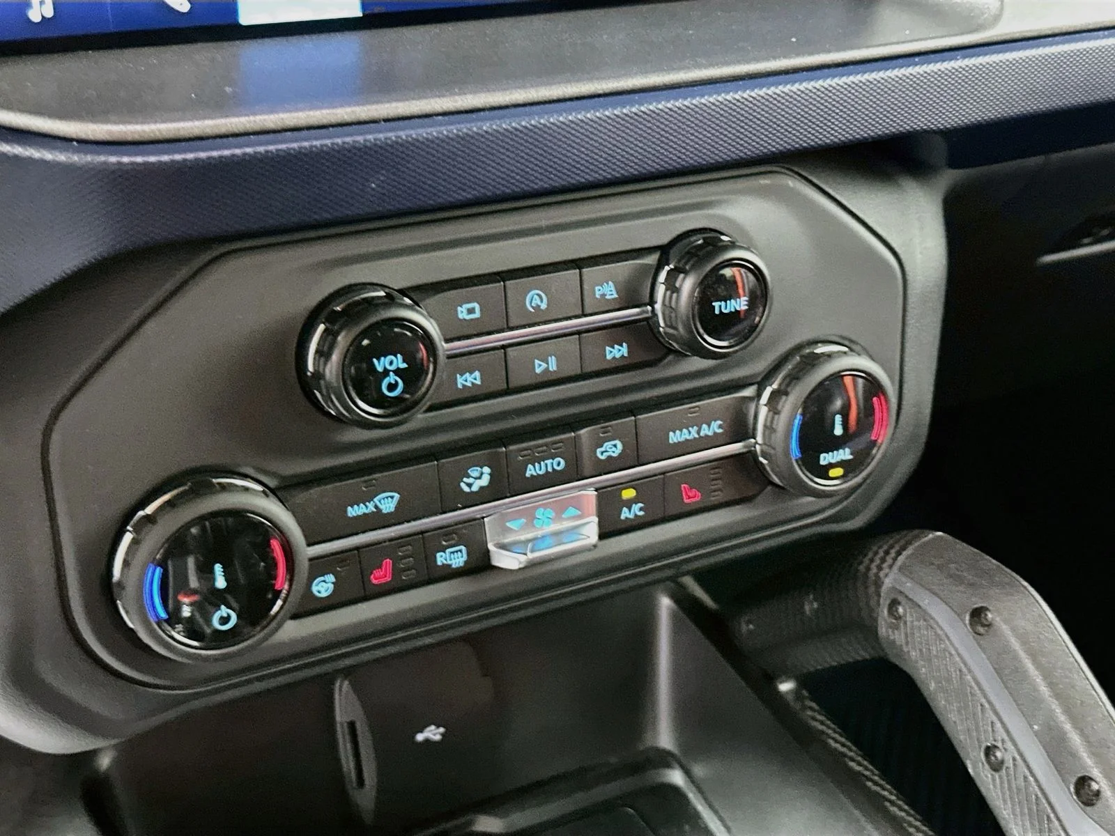 Used 2022 Cactus Ford Raptor image 16
